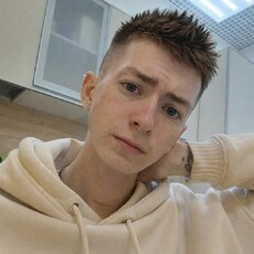Фотография мужчины Максим, 22 года из г. Санкт-Петербург