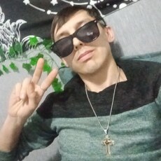 Фотография мужчины Валерий, 27 лет из г. Курган