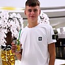 Максим, 27 лет