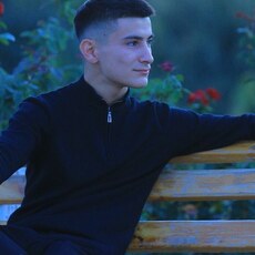 Фотография мужчины Сардор, 19 лет из г. Санкт-Петербург