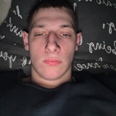 Фотография мужчины Есим, 19 лет из г. Новый Уренгой