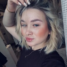 Фотография девушки Виолетта, 19 лет из г. Красноярск