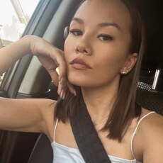 Фотография девушки Ли, 32 года из г. Санкт-Петербург