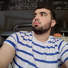 Фотография мужчины Равшен, 23 года из г. Орел