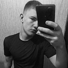 Фотография мужчины Дмитрий, 20 лет из г. Уральск