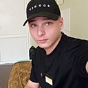 Саша, 23 года