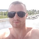 Человек, 36 лет