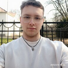 Фотография мужчины Глеб, 18 лет из г. Калининград