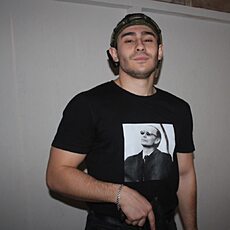 Фотография мужчины Влад, 23 года из г. Ижевск