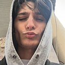 Артур, 20 лет