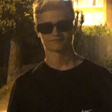 Фотография мужчины Даня, 18 лет из г. Донецк (Ростовская Обл.)