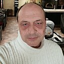 Максим, 51 год