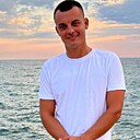 Артём, 25 лет