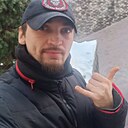 Роман, 33 года