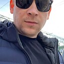 Диня, 32 года