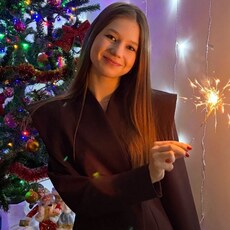 Фотография девушки Арина, 19 лет из г. Екатеринбург