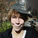 Максим, 18 лет