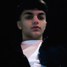 Фотография мужчины Осман, 18 лет из г. Воронеж