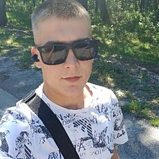 Фотография мужчины Макс, 22 года из г. Уссурийск
