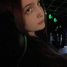 Фотография девушки Яна, 20 лет из г. Саратов