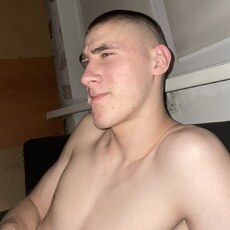 Фотография мужчины Коля, 20 лет из г. Уренгой