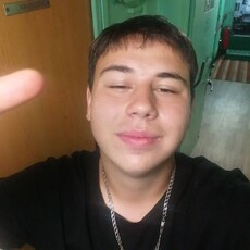 Фотография мужчины Семён, 20 лет из г. Владивосток