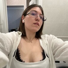 Фотография девушки Полина, 19 лет из г. Оренбург