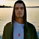 Максим, 23 года