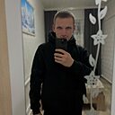 Артём, 22 года