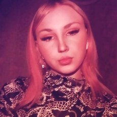 Фотография девушки София, 19 лет из г. Бийск