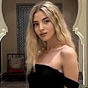 Анастасия, 24 года