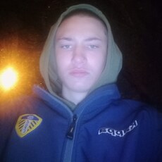 Фотография мужчины Руслан, 19 лет из г. Запорожье