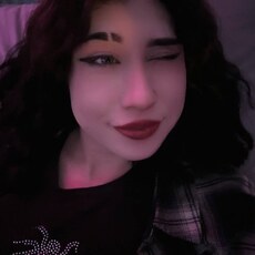 Фотография девушки Ульяна, 21 год из г. Тольятти