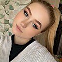 Ксения, 21 год