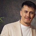 Айбек, 32 года