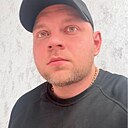 Илья, 33 года