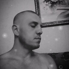 Фотография мужчины Евгений, 35 лет из г. Нижневартовск