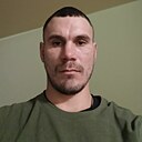 Саша, 32 года