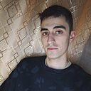 Максим, 22 года