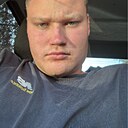 Максим, 21 год