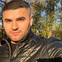 Азер, 22 года