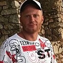 Денис, 33 года