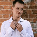 Максим, 33 года