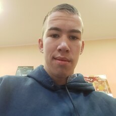 Фотография мужчины Макс, 18 лет из г. Липецк