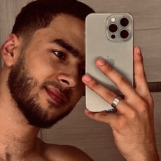 Фотография мужчины Сарвар, 20 лет из г. Санкт-Петербург