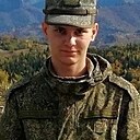 Максим, 24 года