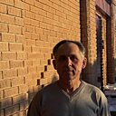 Володя, 54 года