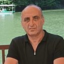 Гагик, 51 год