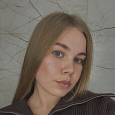 Фотография девушки Анастасия, 21 год из г. Санкт-Петербург