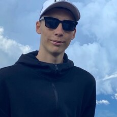 Фотография мужчины Артём, 18 лет из г. Нижний Новгород